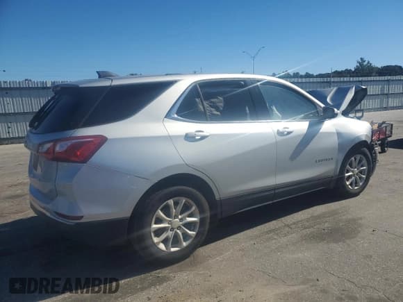 ✅ 2018 Chevrolet Equinox LT • VIN: 2GNAXJEV4J6267457 • Lot: 86436445. Wystawiony na Copart z przebiegiem Nie podano. Bezpłatny archiwum sprzedaży aukcyjnych z USA i szczegółowy raport historii pojazdu na DreamBid. Zdjęcie 3.