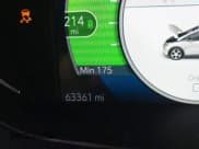 ✅ 2021 Chevrolet Bolt EV LT • VIN: 1G1FY6S09M4106389 • Lot: 41841626. Wystawiony na IAAI z przebiegiem 63 361 mil. Bezpłatny archiwum sprzedaży aukcyjnych z USA i szczegółowy raport historii pojazdu na DreamBid. Zdjęcie 7.