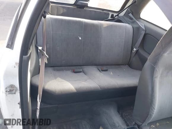 ✅ 1997 Chevrolet Metro • VIN: 2C1MR2265V6761526 • Лот: 41586216. Опубликован ранее на IAAI с пробегом 187 530 миль. Бесплатный доступ к архиву аукционных продаж из США и подробный отчёт об истории автомобиля на DreamBid. Изображение 8.