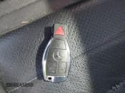 ✅ 2017 Mercedes-Benz C 300 • VIN: WDDWJ4KB4HF416290 • Lot: 43736646. Wystawiony na IAAI z przebiegiem 88 412 mil. Bezpłatny archiwum sprzedaży aukcyjnych z USA i szczegółowy raport historii pojazdu na DreamBid. Zdjęcie 11.