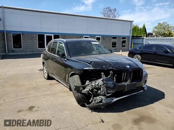 ✅ 2020 BMW X5 xDrive40i • VIN: 5UXCR6C00L9B73858 • Лот: 81983995. Опубликован ранее на Copart с пробегом Не указан. Бесплатный доступ к архиву аукционных продаж из США и подробный отчёт об истории автомобиля на DreamBid. Изображение 14.