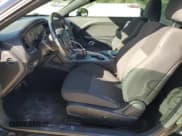 ✅ 2019 Dodge Challenger R/T • VIN: 2C3CDZBT3KH556979 • Lot: 39642984. Wystawiony na Copart z przebiegiem 93 370 mil. Bezpłatny archiwum sprzedaży aukcyjnych z USA i szczegółowy raport historii pojazdu na DreamBid. Zdjęcie 7.