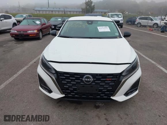 ✅ 2024 Nissan Altima SR • VIN: 1N4BL4CV1RN336275 • Lot: 43556950. Listed on IAAI with 67,029 mi. Free auction sales archive from the USA and detailed vehicle history report at DreamBid. Image 12.