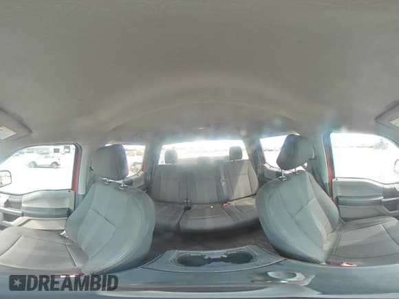 ✅ 2017 Ford F-150 XL • VIN: 1FTEW1CF9HKD29015 • Лот: 70862315. Опубликован ранее на Copart с пробегом 118 096 миль. Бесплатный доступ к архиву аукционных продаж из США и подробный отчёт об истории автомобиля на DreamBid. Изображение 14.