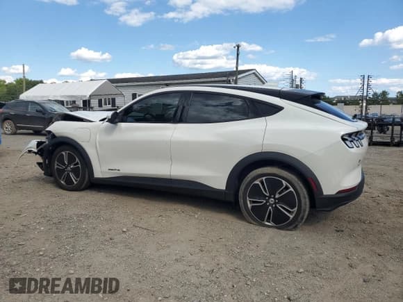 ✅ 2022 Ford Mustang Mach-E Select • VIN: 3FMTK1SS3NMA18150 • Lot: 70458995. Wystawiony na Copart z przebiegiem 36 214 mil. Bezpłatny archiwum sprzedaży aukcyjnych z USA i szczegółowy raport historii pojazdu na DreamBid. Zdjęcie 2.