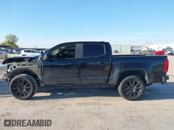 ✅ 2020 Chevrolet Colorado 2WD LT • VIN: 1GCGSCEN8L1125275 • Lot: 41150812. Wystawiony na IAAI z przebiegiem 56 079 mil. Bezpłatny archiwum sprzedaży aukcyjnych z USA i szczegółowy raport historii pojazdu na DreamBid. Zdjęcie 15.