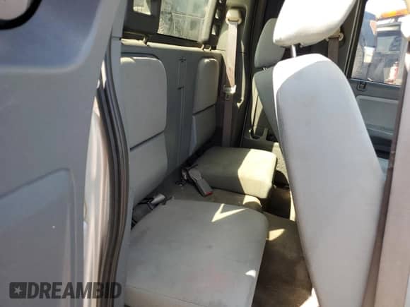 2005 Dodge Dakota ST с VIN 1D7HE22K55S217673, выставлен на аукционе Copart как лот 75668744 с пробегом 142 379 миль миль и Списание • Salvage title. История ставок и продаж доступна на DreamBid. Изображение 10.