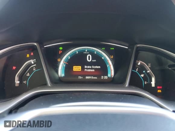 ✅ 2018 Honda Civic Touring • VIN: 19XFC1F95JE001392 • Lot: 87070235. Listed on Copart with 80,915 mi. Free auction sales archive from the USA and detailed vehicle history report at DreamBid. Image 9.