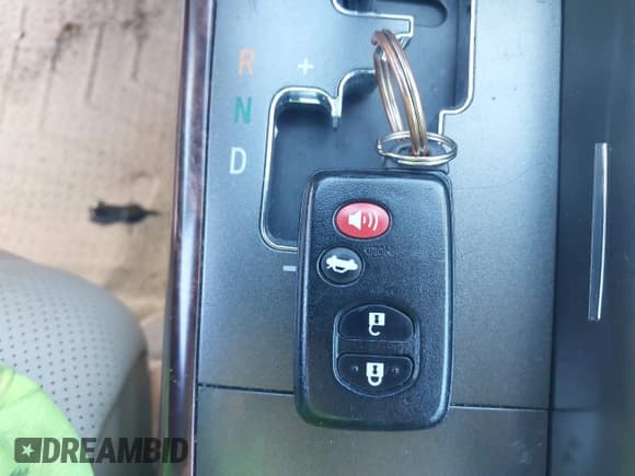 ✅ 2011 Toyota Avalon Limited • VIN: 4T1BK3DB8BU439521 • Lot: 43063806. Listed on IAAI with 145,445 mi. Free auction sales archive from the USA and detailed vehicle history report at DreamBid. Image 11.