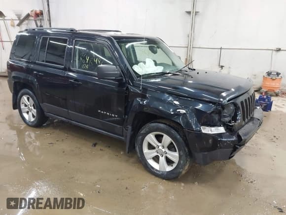 ✅ 2017 Jeep Patriot Latitude • VIN: 1C4NJRFB7HD179691 • Лот: 43648486. Опубликован ранее на IAAI с пробегом 65 595 миль. Бесплатный доступ к архиву аукционных продаж из США и подробный отчёт об истории автомобиля на DreamBid. Изображение 1.