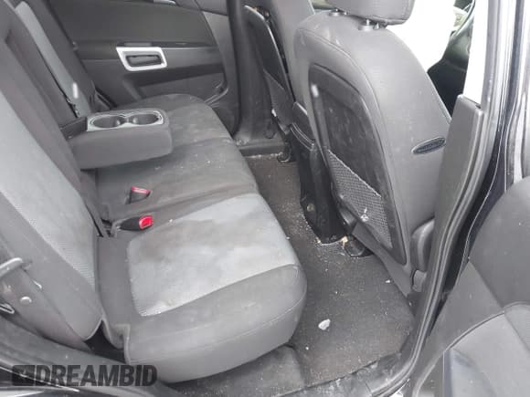 ✅ 2014 Chevrolet Captiva Sport LS • VIN: 3GNAL2EK0ES629783 • Lot: 41508998. Wystawiony na IAAI z przebiegiem 122 797 mil. Bezpłatny archiwum sprzedaży aukcyjnych z USA i szczegółowy raport historii pojazdu na DreamBid. Zdjęcie 8.