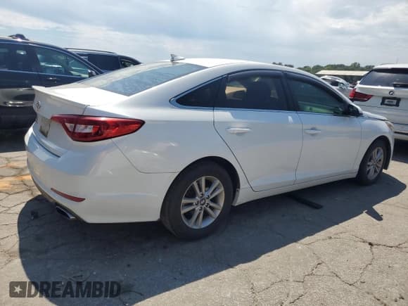 ✅ 2016 Hyundai Sonata SE • VIN: 5NPE24AF3GH347720 • Лот: 70855635. Опубликован ранее на Copart с пробегом 275 343 миль. Бесплатный доступ к архиву аукционных продаж из США и подробный отчёт об истории автомобиля на DreamBid. Изображение 3.