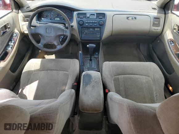 ✅ 2000 Honda Accord SE • VIN: JHMCG5671YC029283 • Lot: 70486995. Listed on Copart with 293,798 mi. Free auction sales archive from the USA and detailed vehicle history report at DreamBid. Image 8.