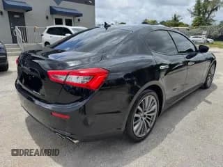 ✅ 2017 Maserati Ghibli S • VIN: ZAM57RSA3H1206281 • Лот: 86127005. Опубликован ранее на Copart с пробегом 69 326 миль. Бесплатный доступ к архиву аукционных продаж из США и подробный отчёт об истории автомобиля на DreamBid. Изображение 3.
