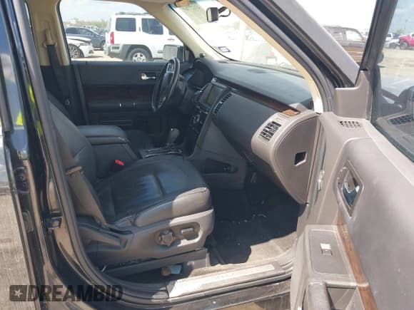 ✅ 2014 Ford Flex Limited • VIN: 2FMGK5D89EBD24197 • Lot: 43127769. Listed on IAAI with 160,967 mi. Free auction sales archive from the USA and detailed vehicle history report at DreamBid. Image 5.