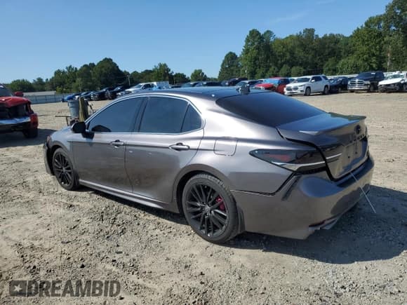 ✅ 2023 Toyota Camry XSE • VIN: 4T1K61BK9PU092042 • Lot: 71737485. Wystawiony na Copart z przebiegiem 51 939 mil. Bezpłatny archiwum sprzedaży aukcyjnych z USA i szczegółowy raport historii pojazdu na DreamBid. Zdjęcie 2.