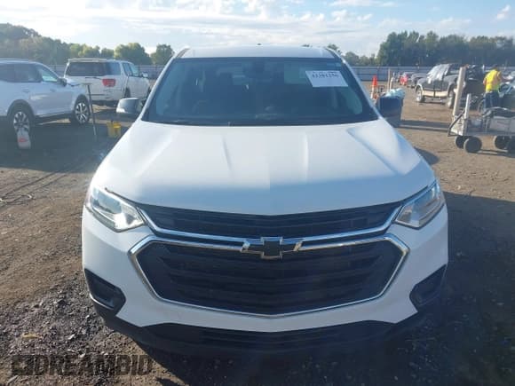 ✅ 2021 Chevrolet Traverse LS • VIN: 1GNERFKW1MJ198305 • Lot: 43381256. Wystawiony na IAAI z przebiegiem 64 079 mil. Bezpłatny archiwum sprzedaży aukcyjnych z USA i szczegółowy raport historii pojazdu na DreamBid. Zdjęcie 12.