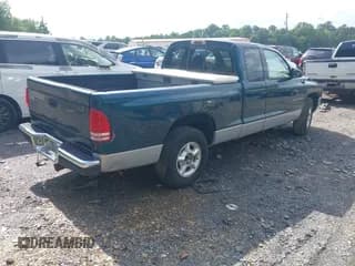 ✅ 1997 Dodge Dakota • VIN: 1B7GL23X8VS265223 • Lot: 42156036. Wystawiony na IAAI z przebiegiem 237 163 mil. Bezpłatny archiwum sprzedaży aukcyjnych z USA i szczegółowy raport historii pojazdu na DreamBid. Zdjęcie 4.