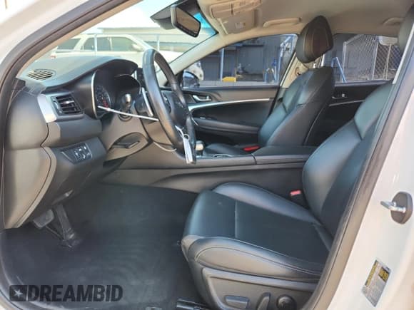 ✅ 2019 Genesis G70 Advanced • VIN: KMTG64LA9KU036615 • Lot: 85713765. Listed on Copart with 73,130 mi. Free auction sales archive from the USA and detailed vehicle history report at DreamBid. Image 7.