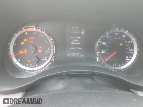 ✅ 2020 Toyota Highlander L • VIN: 5TDCZRBH9LS001983 • Lot: 56965735. Listed on Copart with 44,090 mi. Free auction sales archive from the USA and detailed vehicle history report at DreamBid. Image 9.