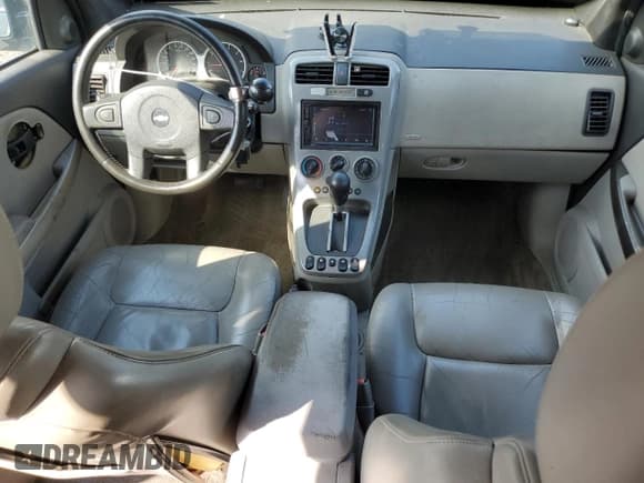 ✅ 2005 Chevrolet Equinox LT • VIN: 2CNDL73F056133465 • Лот: 62354005. Опубликован ранее на Copart с пробегом 150 281 миль. Бесплатный доступ к архиву аукционных продаж из США и подробный отчёт об истории автомобиля на DreamBid. Изображение 8.