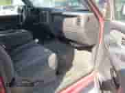 ✅ 2003 Chevrolet Silverado 2500 LS • VIN: 1GCGK29U43Z166595 • Lot: 42259952. Wystawiony na IAAI z przebiegiem 179 831 mil. Bezpłatny archiwum sprzedaży aukcyjnych z USA i szczegółowy raport historii pojazdu na DreamBid. Zdjęcie 5.