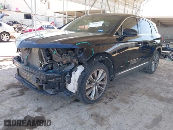 ✅ 2017 Lincoln MKX Reserve • VIN: 2LMPJ8LP5HBL52519 • Lot: 42070312. Listed on IAAI with 133,300 mi. Free auction sales archive from the USA and detailed vehicle history report at DreamBid. Image 18.