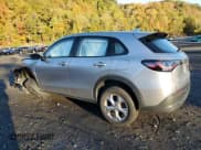 ✅ 2024 Honda HR-V LX • VIN: 3CZRZ2H34RM727718 • Лот: 87436975. Опубликован ранее на Copart с пробегом 17 358 миль. Бесплатный доступ к архиву аукционных продаж из США и подробный отчёт об истории автомобиля на DreamBid. Изображение 2.