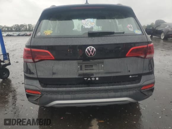 ✅ 2024 Volkswagen Taos S • VIN: 3VV8X7B21RM117586 • Lot: 80571065. Wystawiony na Copart z przebiegiem 11 377 mil. Bezpłatny archiwum sprzedaży aukcyjnych z USA i szczegółowy raport historii pojazdu na DreamBid. Zdjęcie 6.