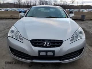✅ 2012 Hyundai Genesis Coupe 2.0T • VIN: KMHHT6KD4CU077833 • Lot: 86113074. Wystawiony na Copart z przebiegiem 62 218 mil. Bezpłatny archiwum sprzedaży aukcyjnych z USA i szczegółowy raport historii pojazdu na DreamBid. Zdjęcie 5.