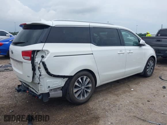 ✅ 2017 Kia Sedona EX • VIN: KNDMC5C12H6337871 • Лот: 42356160. Опубликован ранее на IAAI с пробегом 65 353 миль. Бесплатный доступ к архиву аукционных продаж из США и подробный отчёт об истории автомобиля на DreamBid. Изображение 4.