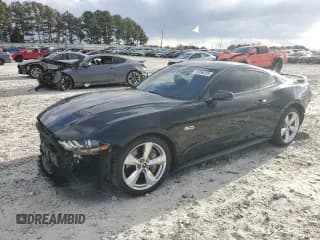 ✅ 2018 Ford Mustang GT • VIN: 1FA6P8CF0J5127376 • Лот: 91896295. Опубликован ранее на Copart с пробегом 75 404 миль. Бесплатный доступ к архиву аукционных продаж из США и подробный отчёт об истории автомобиля на DreamBid. Изображение 1.