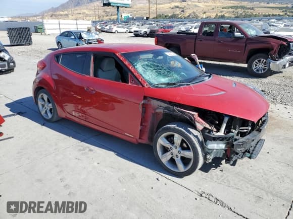 ✅ 2012 Hyundai Veloster w/Gray Int • VIN: KMHTC6AD2CU020008 • Lot: 74321094. Wystawiony na Copart z przebiegiem 114 712 mil. Bezpłatny archiwum sprzedaży aukcyjnych z USA i szczegółowy raport historii pojazdu na DreamBid. Zdjęcie 4.