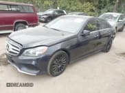 ✅ 2016 Mercedes-Benz E 350 Luxury • VIN: WDDHF8JB1GB311070 • Lot: 43442508. Wystawiony na IAAI z przebiegiem 145 667 mil. Bezpłatny archiwum sprzedaży aukcyjnych z USA i szczegółowy raport historii pojazdu na DreamBid. Zdjęcie 2.