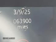 ✅ 2021 Jaguar F-Pace S • VIN: SADCJ2EU2MA666945 • Lot: 43080415. Wystawiony na IAAI z przebiegiem 63 900 mil. Bezpłatny archiwum sprzedaży aukcyjnych z USA i szczegółowy raport historii pojazdu na DreamBid. Zdjęcie 16.