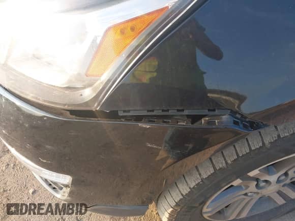 2016 Chevrolet Traverse LT with VIN 1GNKVHKD7GJ130586, listed as a IAAI auction lot 43247837 with 164,821 mi miles and . Bid and sale history available at DreamBid. Image 18.