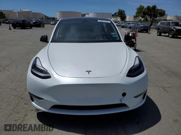 ✅ 2022 Tesla Model Y Performance • VIN: 7SAYGDEF6NF397082 • Lot: 55823435. Listed on Copart with Not provided. Free auction sales archive from the USA and detailed vehicle history report at DreamBid. Image 5.