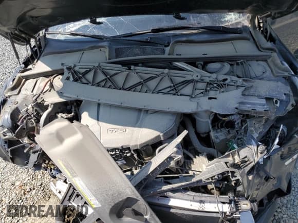 ✅ 2019 Audi A4 Premium Plus • VIN: WAUHMAF40KN001899 • Lot: 59761795. Listed on Copart with Not provided. Free auction sales archive from the USA and detailed vehicle history report at DreamBid. Image 11.