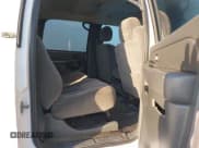 ✅ 2006 Chevrolet Silverado 2500HD LT2 • VIN: 1GCHK23D96F177403 • Lot: 41393041. Listed on IAAI with 195,382 mi. Free auction sales archive from the USA and detailed vehicle history report at DreamBid. Image 8.