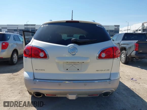 ✅ 2012 Buick Enclave Leather • VIN: 5GAKRCED1CJ154454 • Lot: 43323536. Wystawiony na IAAI z przebiegiem 135 780 mil. Bezpłatny archiwum sprzedaży aukcyjnych z USA i szczegółowy raport historii pojazdu na DreamBid. Zdjęcie 16.