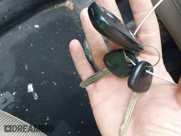 2017 Hyundai Elantra SE z VIN KMHD74LF9HU424538, wystawiony jako IAAI lot #43245779 z przebiegiem 136 683 mil mil oraz . Historia ofert i sprzedaży dostępna na DreamBid. Obrazek 11.