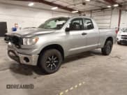 ✅ 2011 Toyota Tundra • VIN: 5TFUM5F19BX022222 • Лот: 43661411. Опубликован ранее на IAAI с пробегом 104 105 миль. Бесплатный доступ к архиву аукционных продаж из США и подробный отчёт об истории автомобиля на DreamBid. Изображение 2.