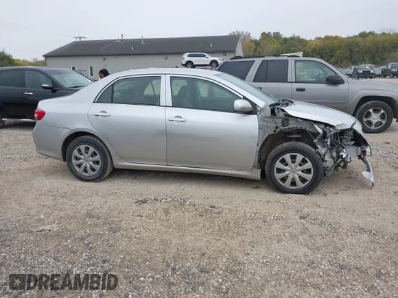 ✅ 2010 Toyota Corolla • VIN: JTDBU4EE0A9116854 • Lot: 43545106. Listed on IAAI with 230,710 mi. Free auction sales archive from the USA and detailed vehicle history report at DreamBid. Image 13.