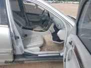 ✅ 2005 Mercedes-Benz C 320 • VIN: WDBRF84J65F558543 • Лот: 43132153. Опубликован ранее на IAAI с пробегом 112 818 миль. Бесплатный доступ к архиву аукционных продаж из США и подробный отчёт об истории автомобиля на DreamBid. Изображение 5.