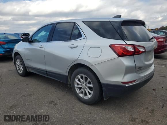 ✅ 2020 Chevrolet Equinox LT • VIN: 3GNAXUEV7LS711470 • Лот: 86895665. Опубликован ранее на Copart с пробегом 88 293 миль. Бесплатный доступ к архиву аукционных продаж из США и подробный отчёт об истории автомобиля на DreamBid. Изображение 2.