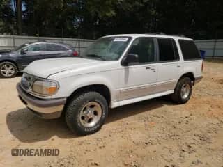 1997 Ford Explorer XL z VIN 1FMDU32E8VUC60285, wystawiony jako Copart lot #66154644 z przebiegiem 219 066 mil mil oraz Szkoda całkowita • Salvage title. Historia ofert i sprzedaży dostępna na DreamBid. Obrazek 1.