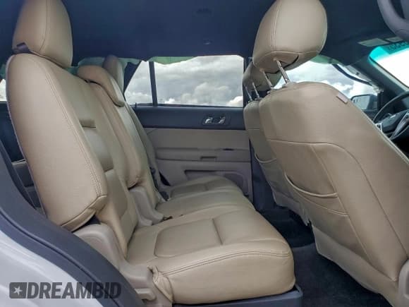 ✅ 2015 Ford Explorer • VIN: 1FM5K7B81FGA70775 • Lot: 94736935. Listed on Copart with 126,037 mi. Free auction sales archive from the USA and detailed vehicle history report at DreamBid. Image 10.