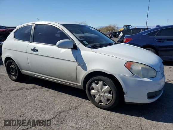 ✅ 2007 Hyundai Accent GS • VIN: KMHCM36C37U016289 • Лот: 46515805. Опубликован ранее на Copart с пробегом 173 876 миль. Бесплатный доступ к архиву аукционных продаж из США и подробный отчёт об истории автомобиля на DreamBid. Изображение 4.