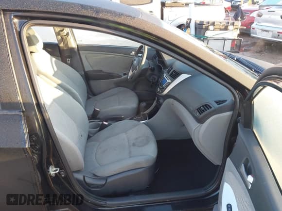 ✅ 2012 Hyundai Accent GS • VIN: KMHCT5AE4CU049092 • Лот: 43572172. Опубликован ранее на IAAI с пробегом 151 974 миль. Бесплатный доступ к архиву аукционных продаж из США и подробный отчёт об истории автомобиля на DreamBid. Изображение 5.