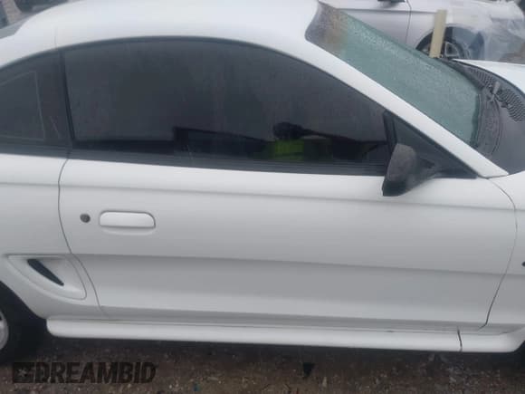 ✅ 1996 Ford Mustang GT • VIN: 1FALP42X4TF229346 • Lot: 42225102. Wystawiony na IAAI z przebiegiem 151 275 mil. Bezpłatny archiwum sprzedaży aukcyjnych z USA i szczegółowy raport historii pojazdu na DreamBid. Zdjęcie 13.